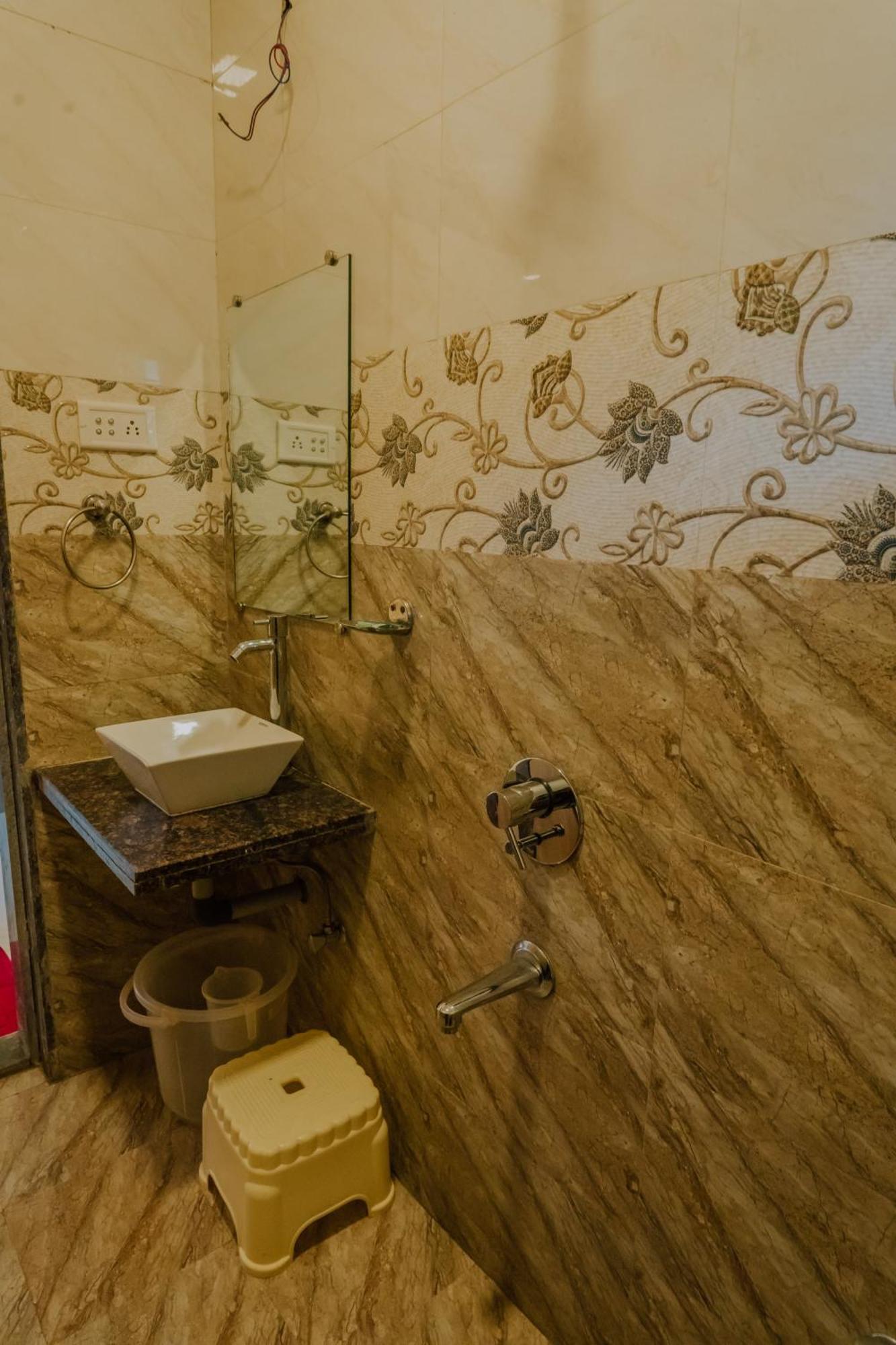 Hotel Oakwood Mahabaleshwar Exterior photo