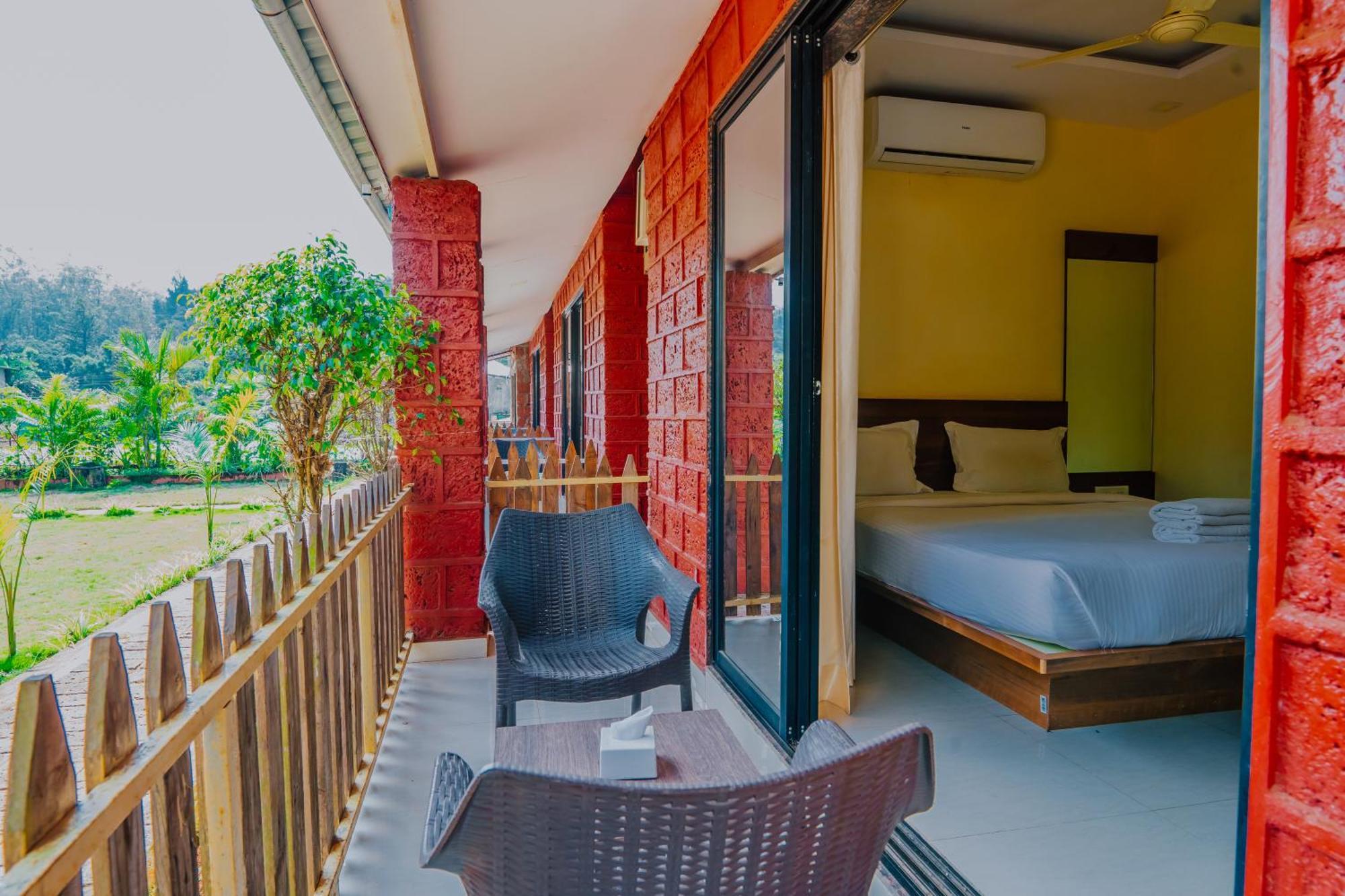 Hotel Oakwood Mahabaleshwar Exterior photo